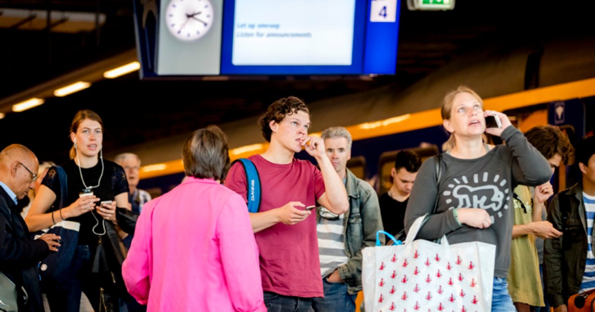 Van Casteren over geweld tegen NS-personeel