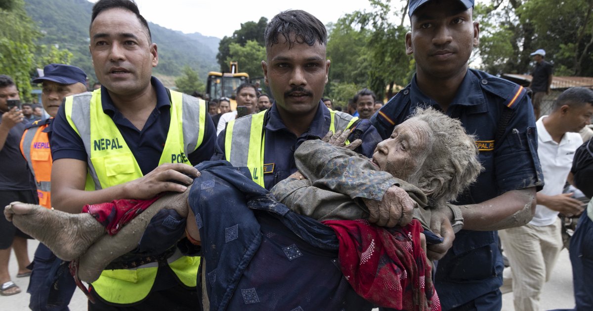 Waarom reddingsacties in de bergen van Nepal uitdagend zijn