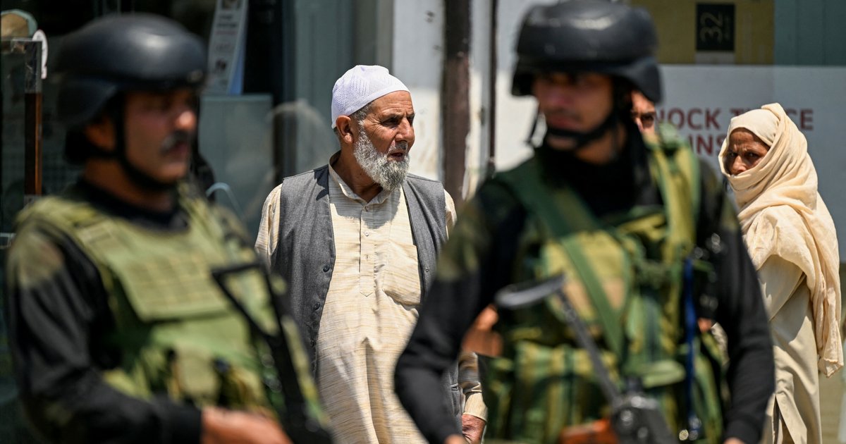 Waarom hebben India en Pakistan zoveel moeit... | EenVandaag