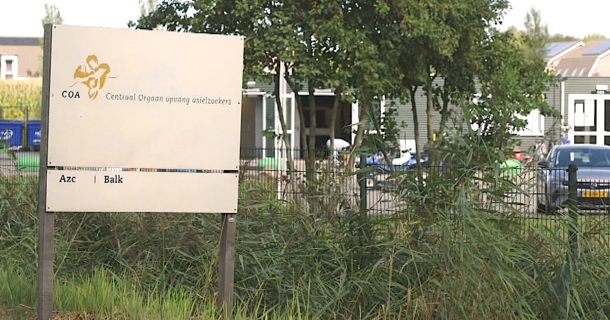 Asielopvang bij Balk blijft toch langer open: 'Wij willen graag helpen, maar er worden afspraken ges