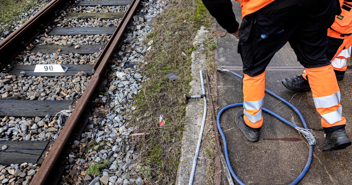 Photo: EenVandaag Rotterdam and Delft Train Travel Paralyzed Until Sunday After Arson